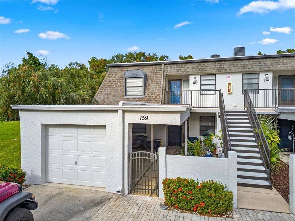 En Venta: $222,500 (2 camas, 2 baños, 1130 Pies cuadrados)