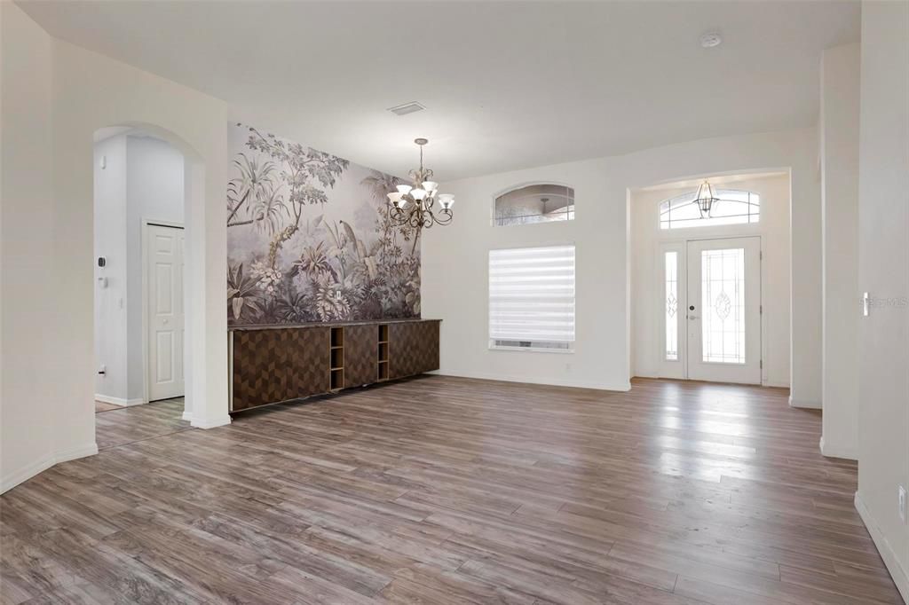 For Rent: $3,700 (4 beds, 3 baths, 2525 Square Feet)