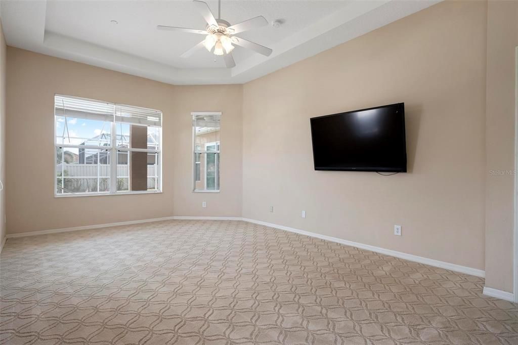 For Rent: $3,700 (4 beds, 3 baths, 2525 Square Feet)