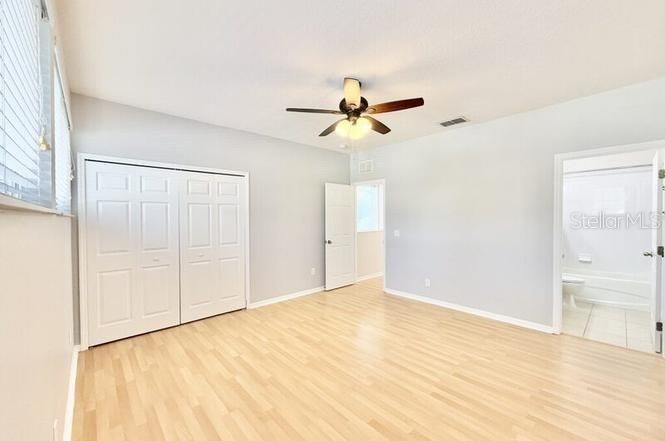 На продажу: $530,000 (2 спален, 2 ванн, 1230 Квадратных фут)