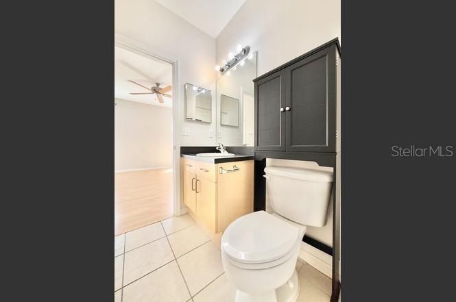 На продажу: $530,000 (2 спален, 2 ванн, 1230 Квадратных фут)