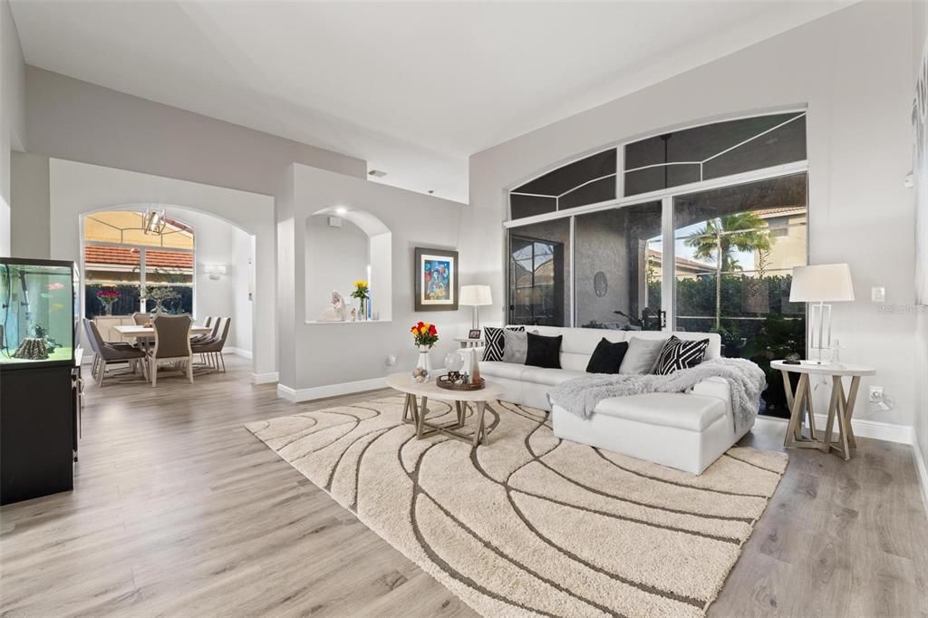 待售: $875,000 (4 贝兹, 3 浴室, 2414 平方英尺)