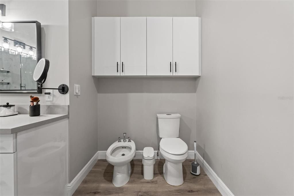 待售: $875,000 (4 贝兹, 3 浴室, 2414 平方英尺)