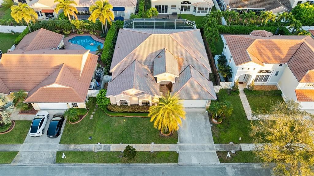 待售: $875,000 (4 贝兹, 3 浴室, 2414 平方英尺)