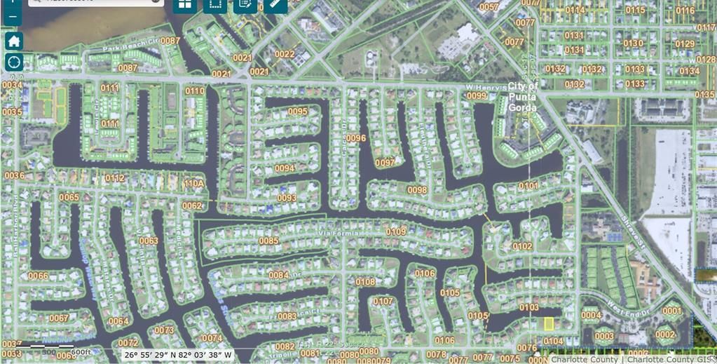 待售: $285,000 (0.22 acres)