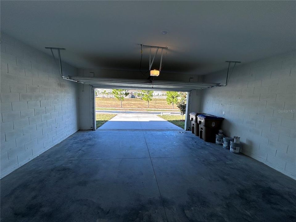 В аренду: $2,400 (3 спален, 2 ванн, 1852 Квадратных фут)