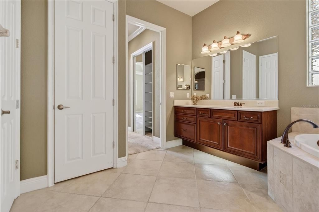 Active With Contract: $625,000 (3 beds, 2 baths, 2110 Square Feet)