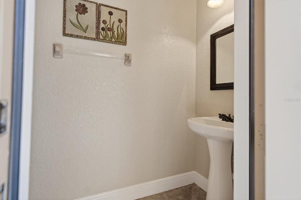 Active With Contract: $625,000 (3 beds, 2 baths, 2110 Square Feet)