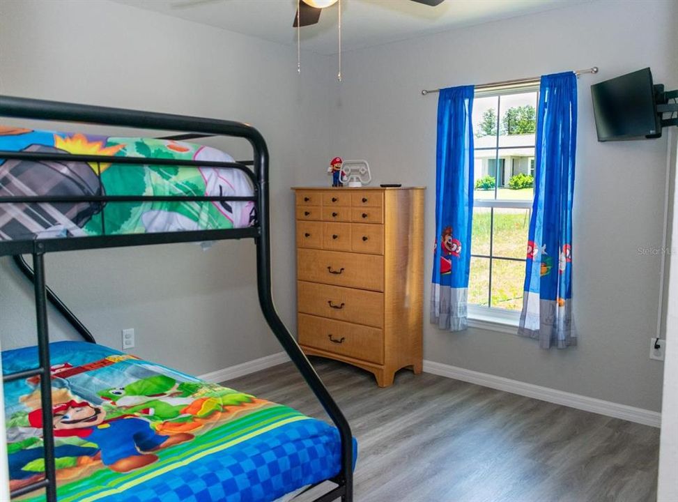 For Rent: $2,000 (3 beds, 2 baths, 1397 Square Feet)