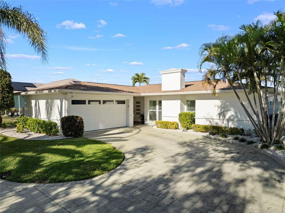 На продажу: $1,799,900 (3 спален, 2 ванн, 1929.23 Квадратных фут)