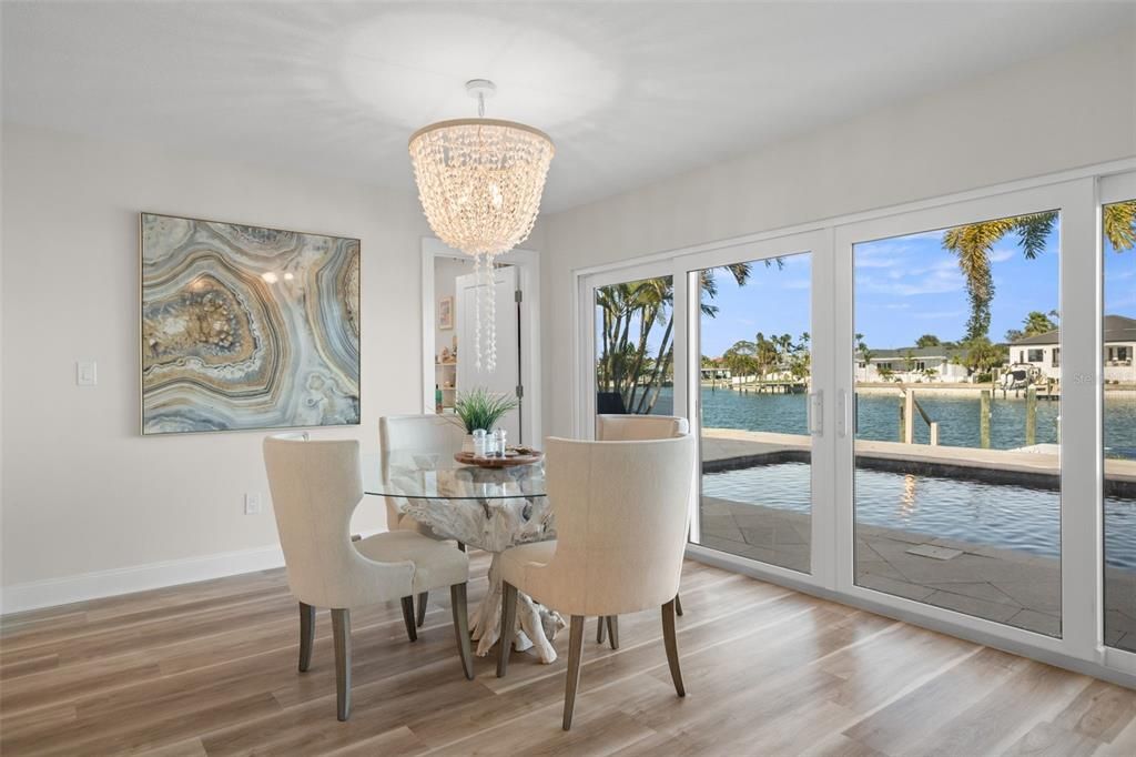 На продажу: $1,799,900 (3 спален, 2 ванн, 1929.23 Квадратных фут)