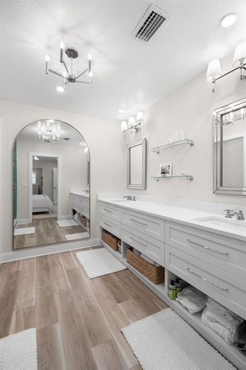 На продажу: $1,799,900 (3 спален, 2 ванн, 1929.23 Квадратных фут)