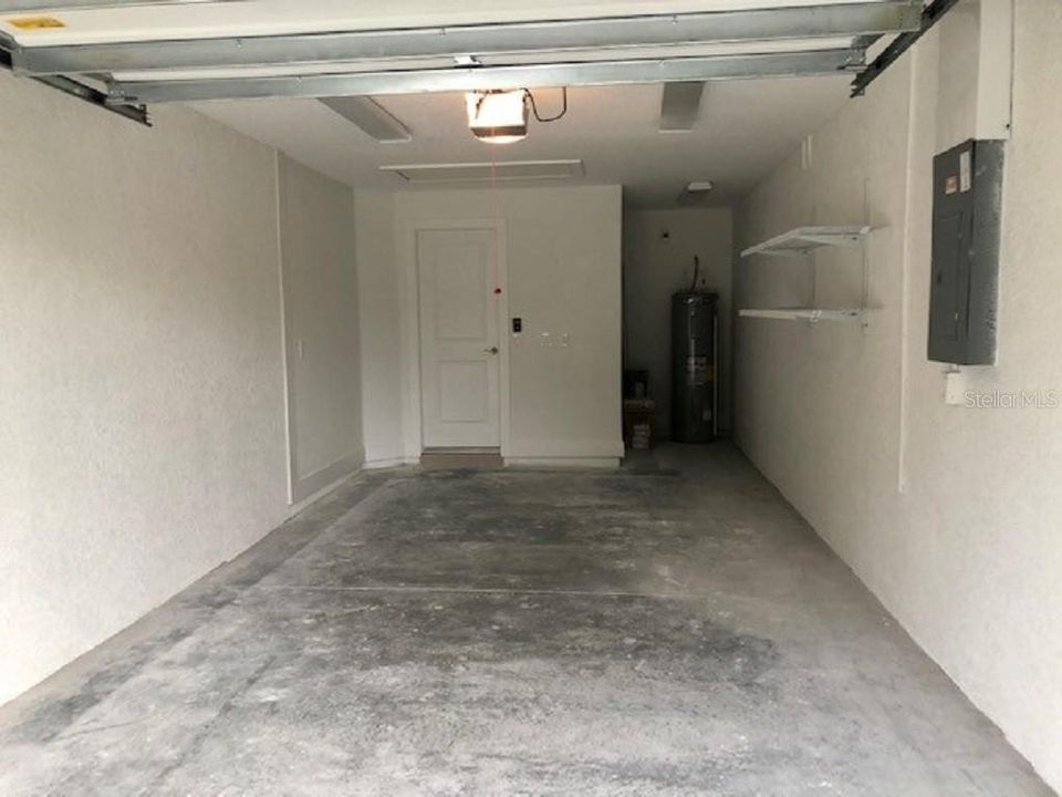 For Rent: $2,200 (2 beds, 2 baths, 1187 Square Feet)