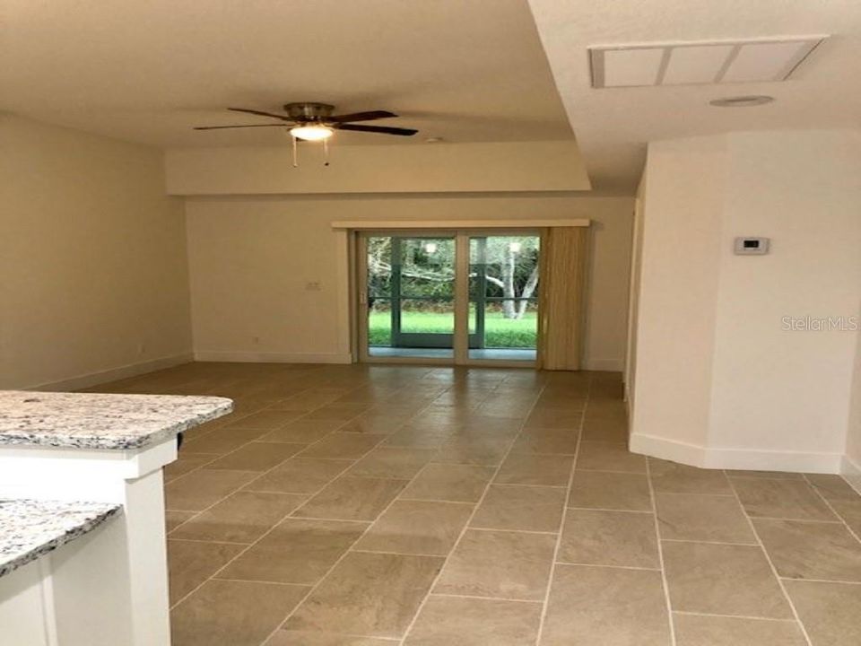 For Rent: $2,200 (2 beds, 2 baths, 1187 Square Feet)