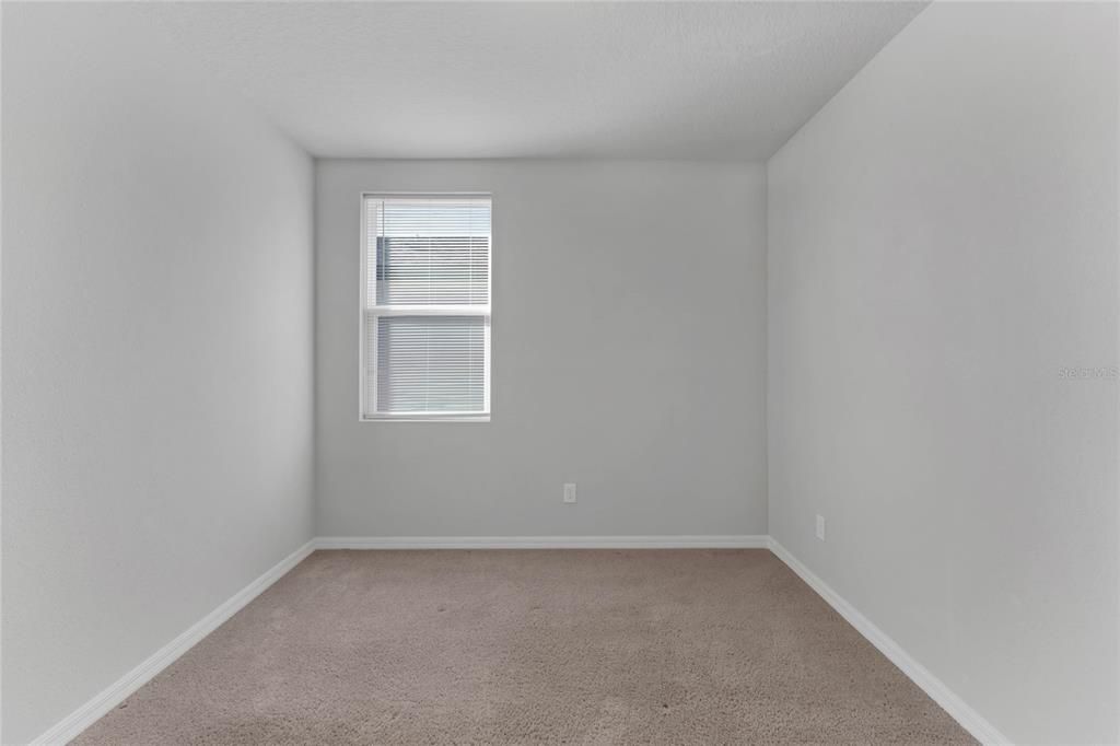 For Rent: $2,200 (4 beds, 2 baths, 1688 Square Feet)