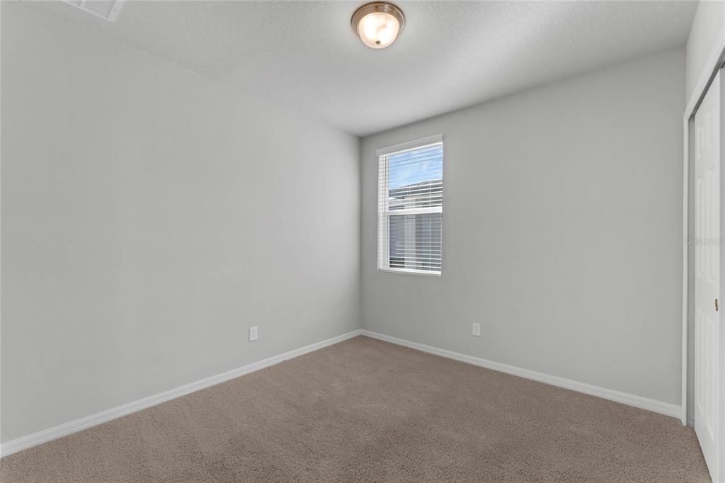 For Rent: $2,200 (4 beds, 2 baths, 1688 Square Feet)