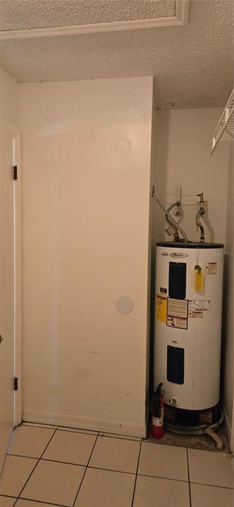 出租: $1,700 (2 贝兹, 2 浴室, 1400 平方英尺)