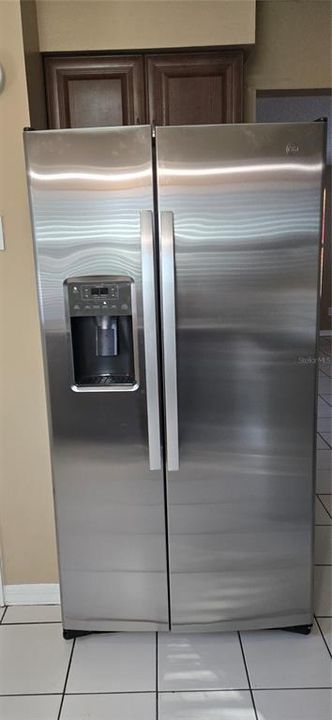 出租: $1,700 (2 贝兹, 2 浴室, 1400 平方英尺)