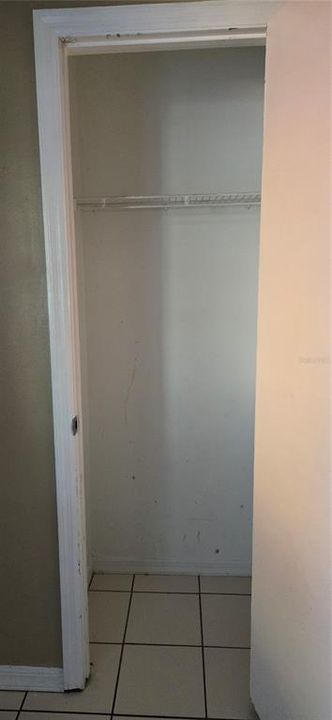 出租: $1,700 (2 贝兹, 2 浴室, 1400 平方英尺)