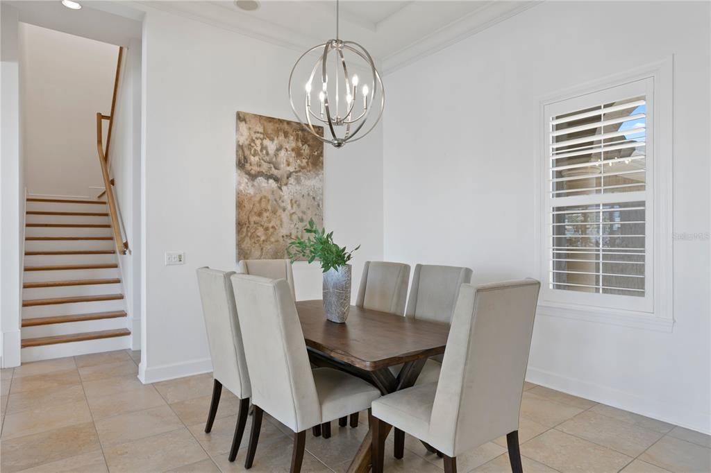 出租: $14,995 (4 贝兹, 3 浴室, 3673 平方英尺)