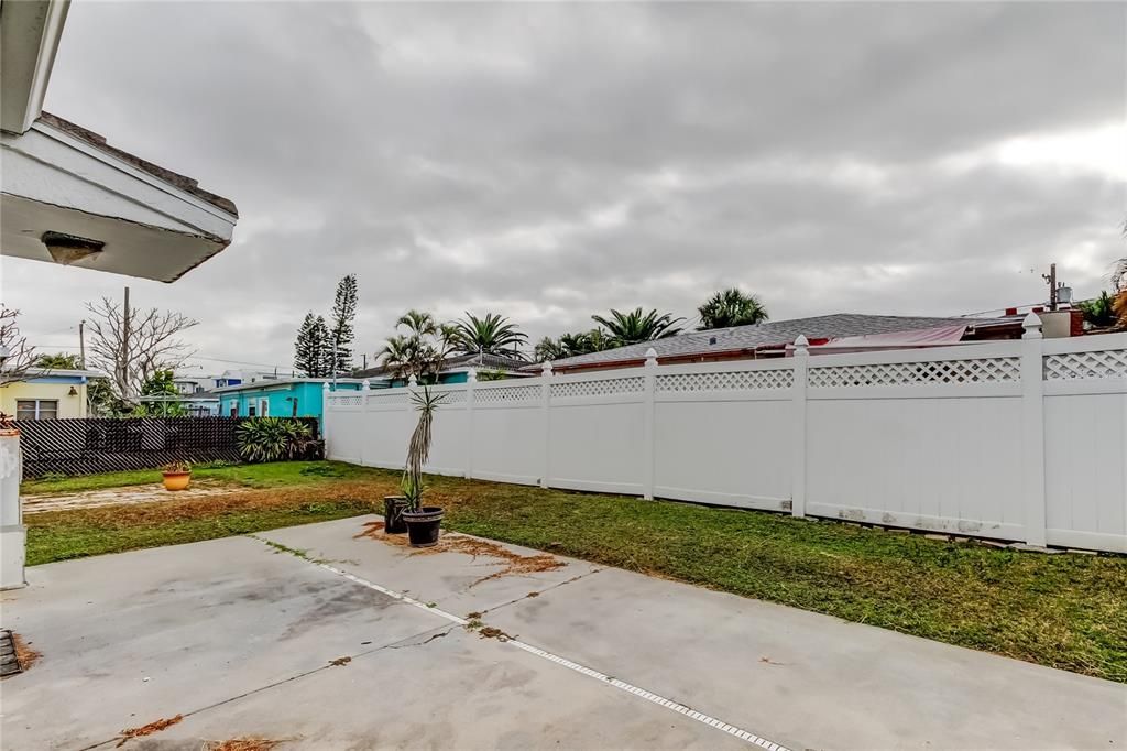 For Sale: $485,000 (0 beds, 0 baths, 1415 Square Feet)