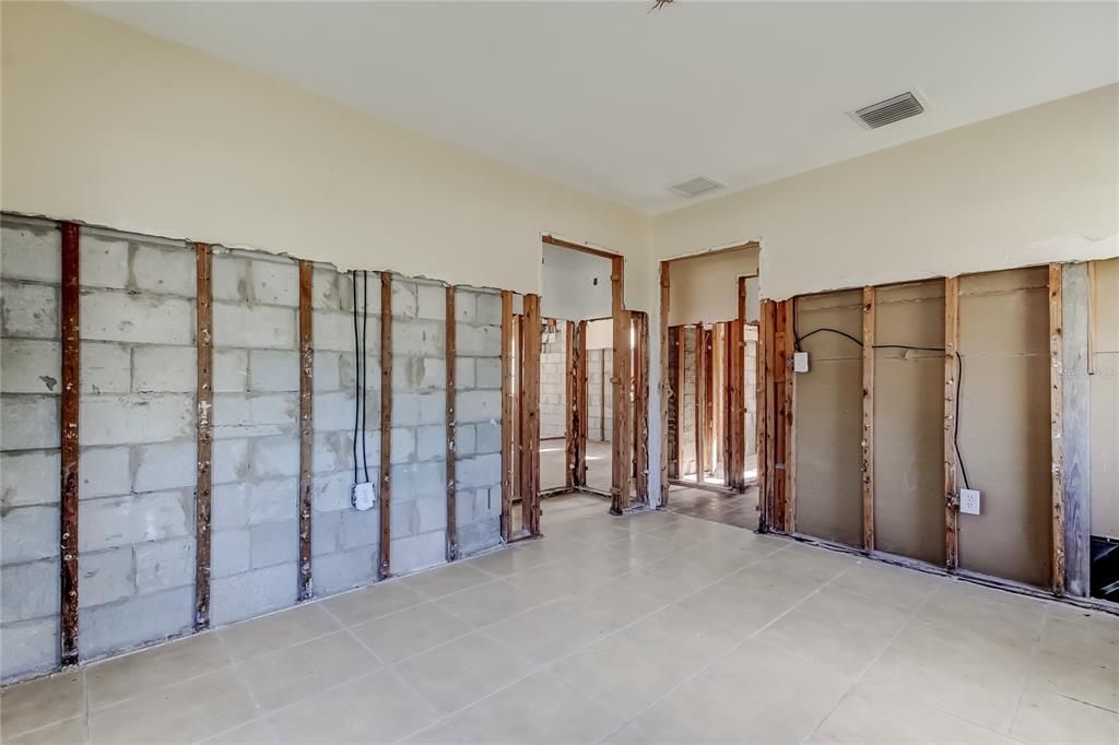 For Sale: $485,000 (0 beds, 0 baths, 1415 Square Feet)