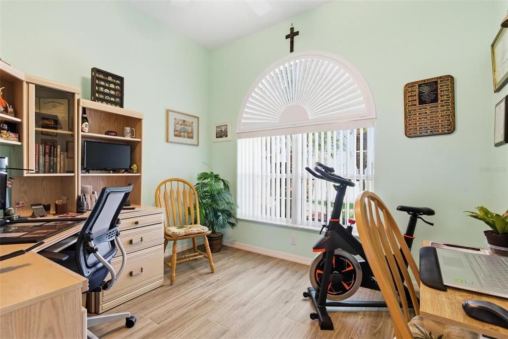 待售: $700,000 (3 贝兹, 3 浴室, 2369 平方英尺)