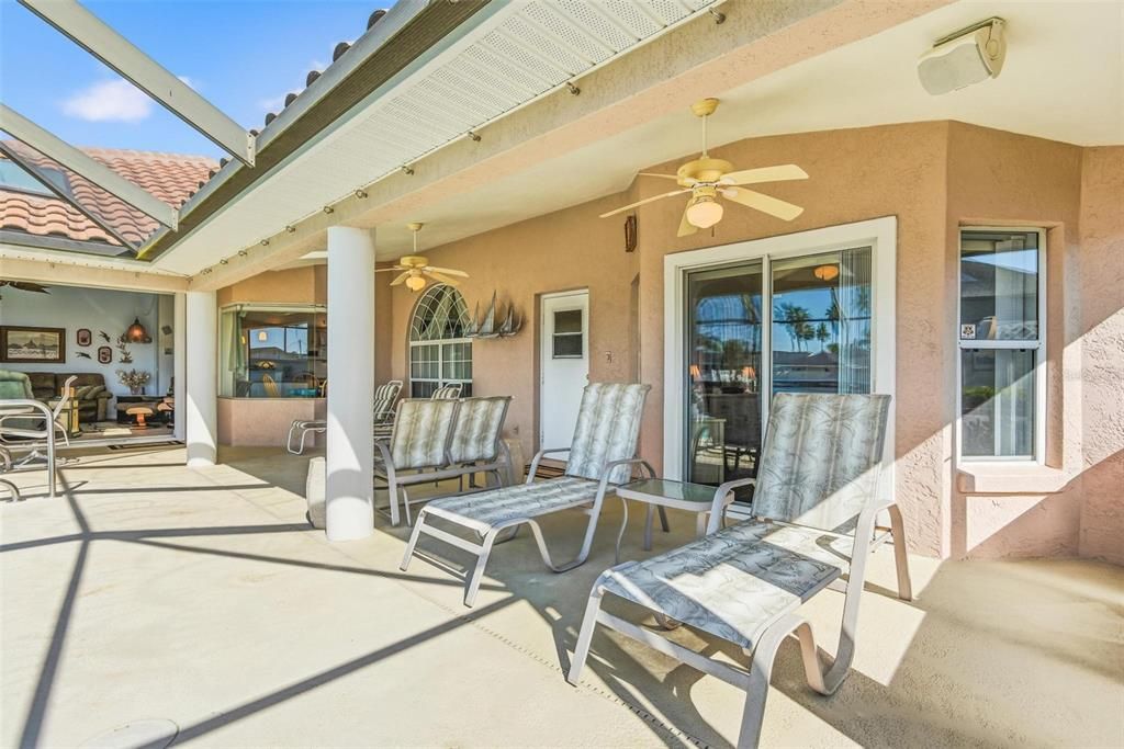 待售: $700,000 (3 贝兹, 3 浴室, 2369 平方英尺)