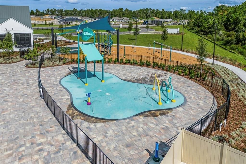 出租: $1,800 (3 贝兹, 2 浴室, 1463 平方英尺)