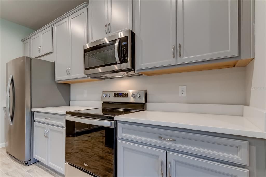 En Renta: $2,950 (3 camas, 2 baños, 1716 Pies cuadrados)