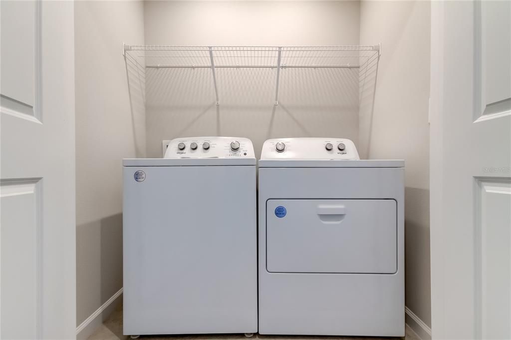 En Renta: $2,950 (3 camas, 2 baños, 1716 Pies cuadrados)