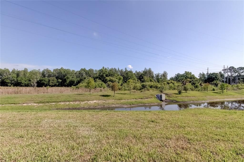 En Renta: $2,950 (3 camas, 2 baños, 1716 Pies cuadrados)