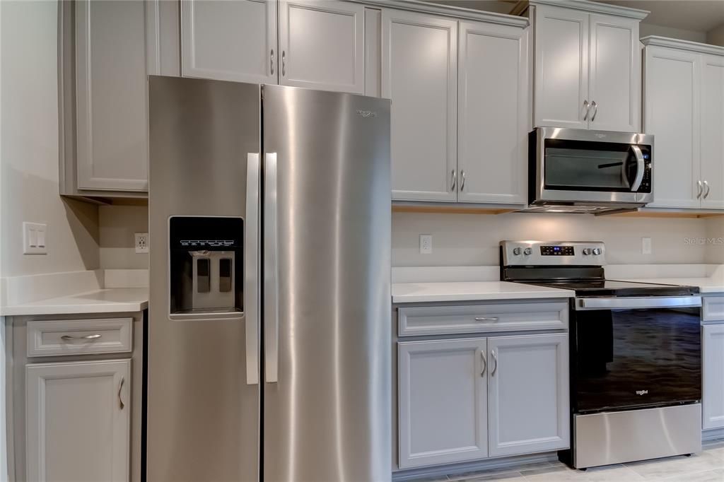 En Renta: $2,950 (3 camas, 2 baños, 1716 Pies cuadrados)