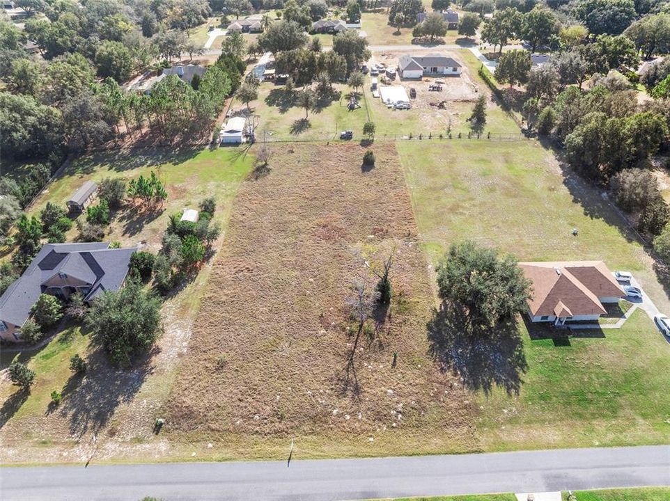 En Venta: $175,000 (1.09 acres)