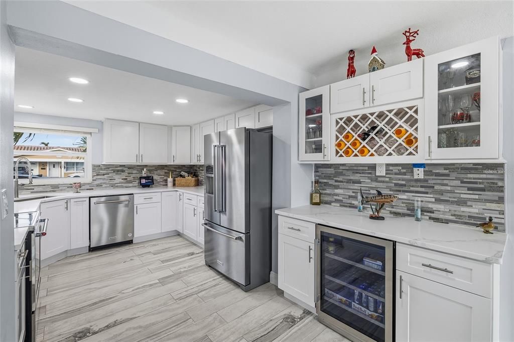 For Sale: $1,050,000 (3 beds, 2 baths, 1513 Square Feet)