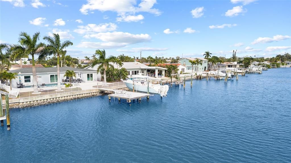 For Sale: $1,050,000 (3 beds, 2 baths, 1513 Square Feet)