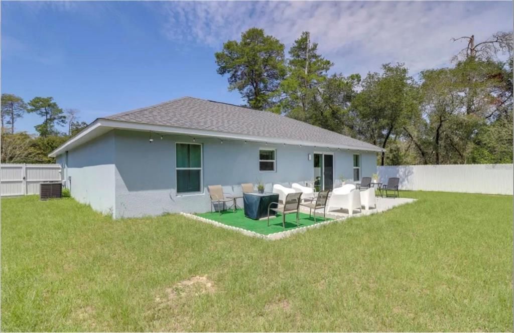 For Rent: $1,850 (3 beds, 2 baths, 1384 Square Feet)