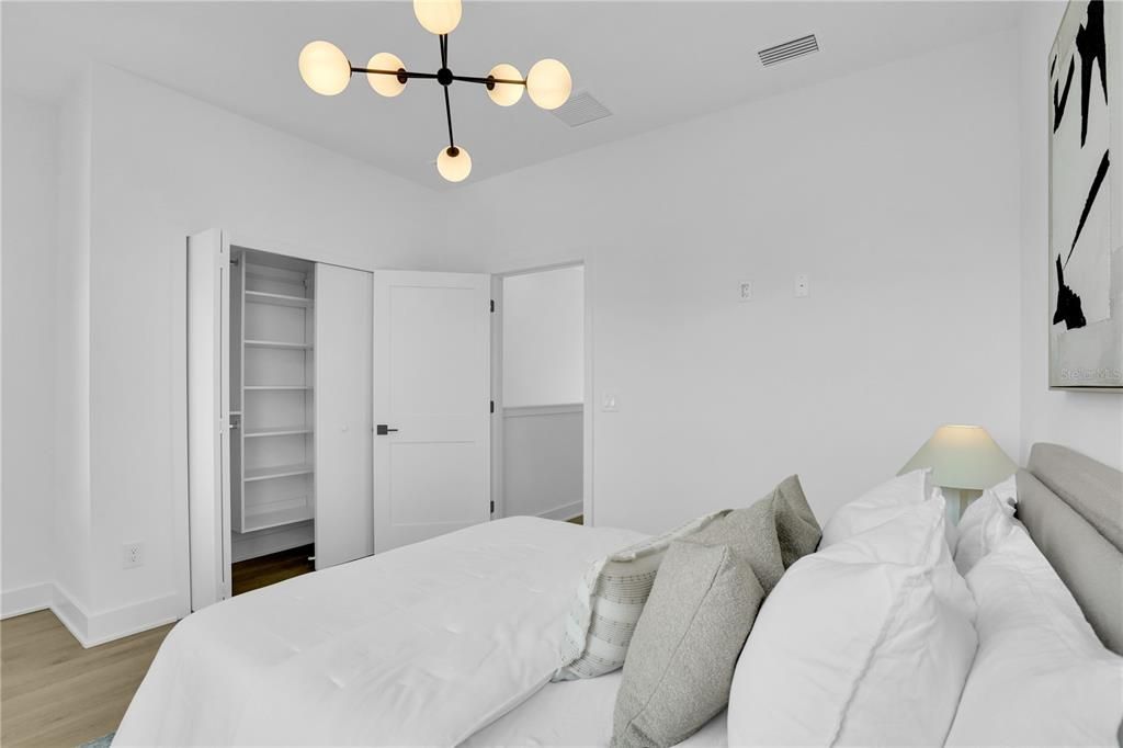 For Sale: $1,399,000 (4 beds, 3 baths, 3313 Square Feet)