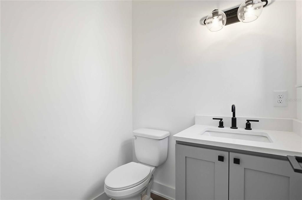 For Sale: $1,399,000 (4 beds, 3 baths, 3313 Square Feet)