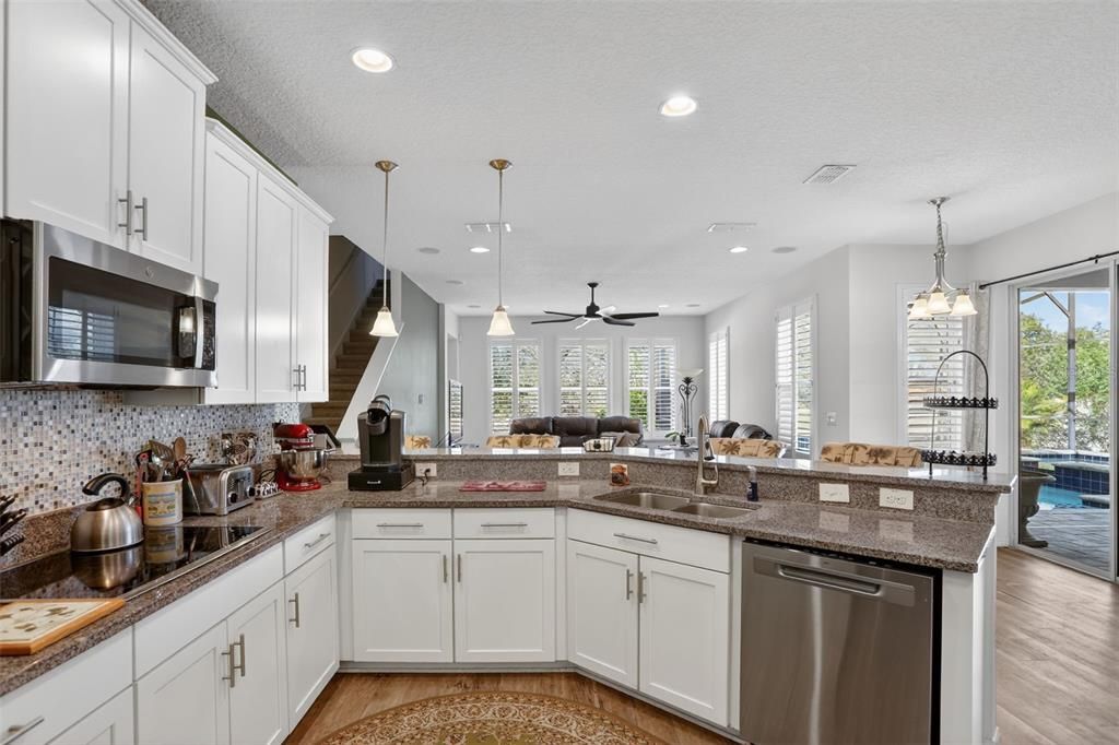 待售: $625,000 (4 贝兹, 3 浴室, 3451 平方英尺)