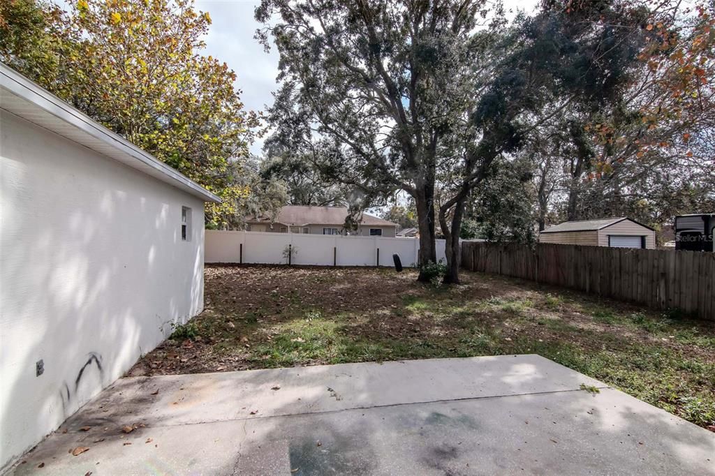 На продажу: $275,000 (4 спален, 2 ванн, 1728 Квадратных фут)