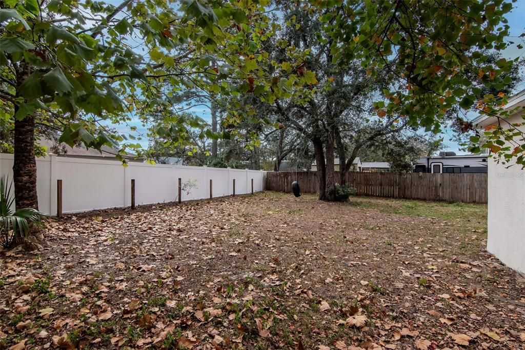 На продажу: $275,000 (4 спален, 2 ванн, 1728 Квадратных фут)