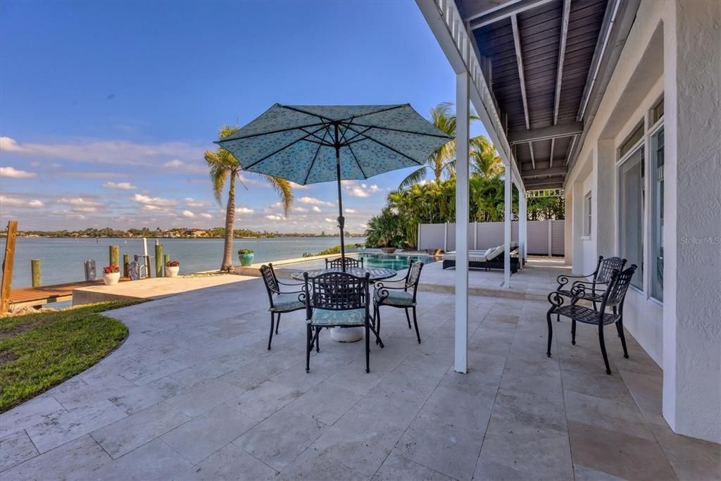 На продажу: $2,490,000 (5 спален, 5 ванн, 4490 Квадратных фут)