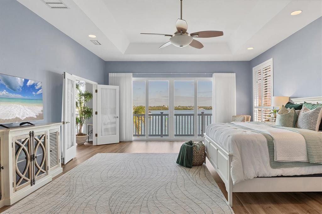 На продажу: $2,490,000 (5 спален, 5 ванн, 4490 Квадратных фут)