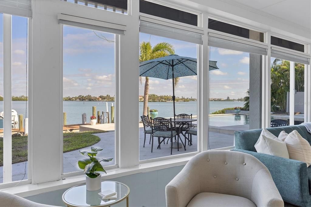 На продажу: $2,490,000 (5 спален, 5 ванн, 4490 Квадратных фут)