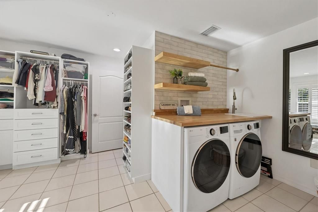 На продажу: $2,490,000 (5 спален, 5 ванн, 4490 Квадратных фут)