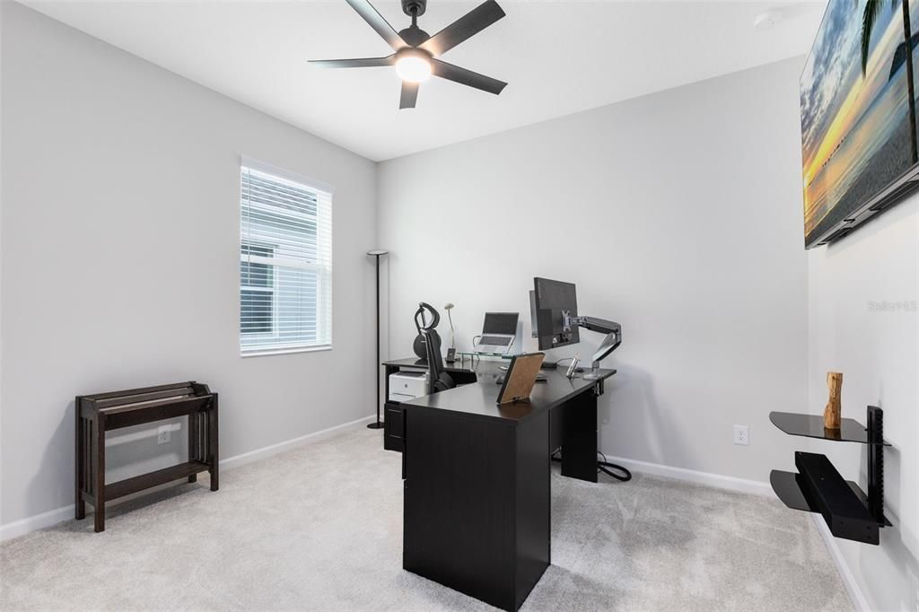 待售: $610,000 (4 贝兹, 3 浴室, 2530 平方英尺)