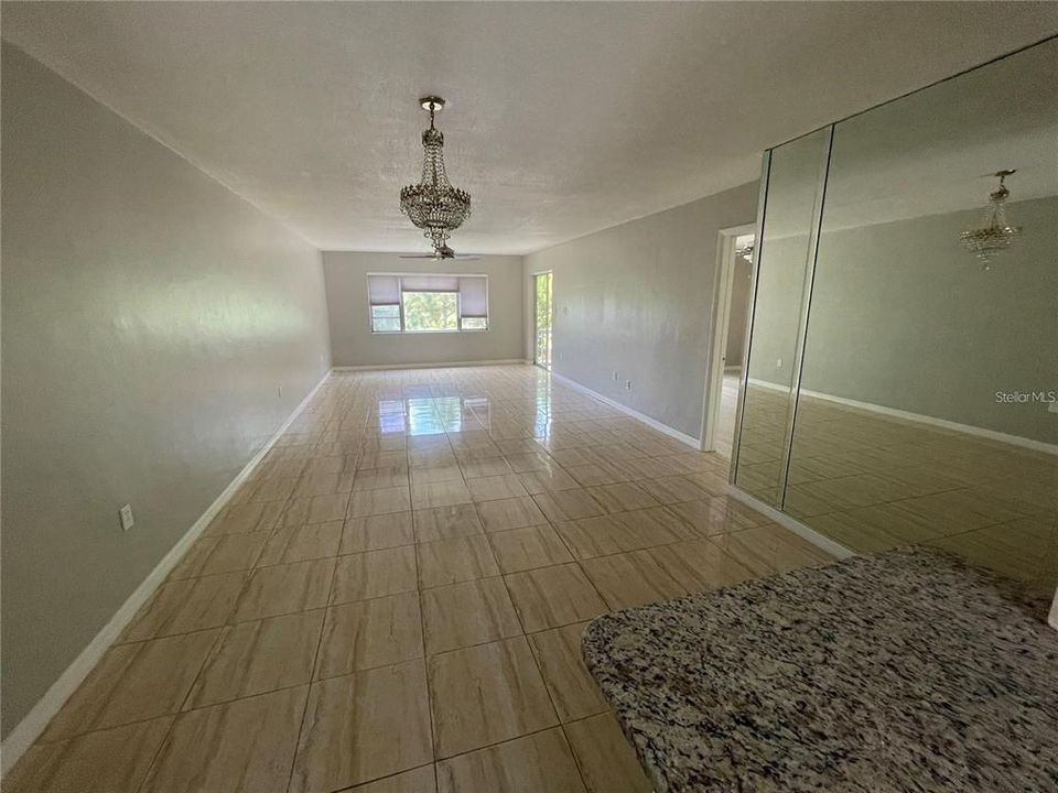 For Rent: $1,850 (2 beds, 2 baths, 1240 Square Feet)