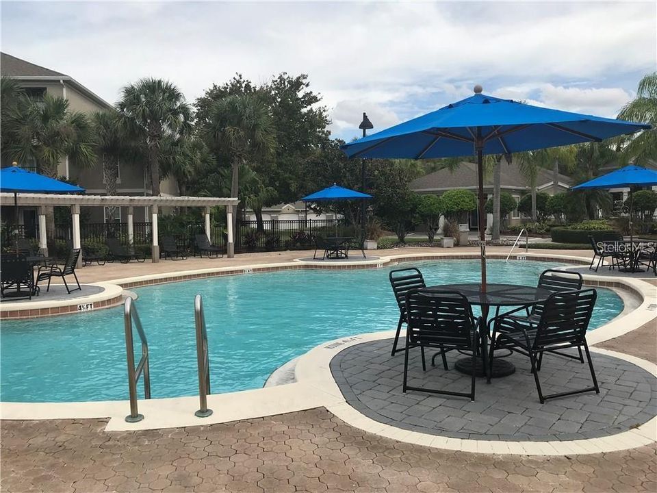 For Rent: $2,250 (3 beds, 2 baths, 1423 Square Feet)