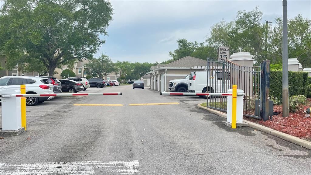 For Rent: $2,250 (3 beds, 2 baths, 1423 Square Feet)